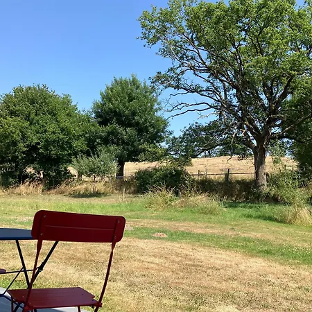 Petit 2 - 4 Personnes *